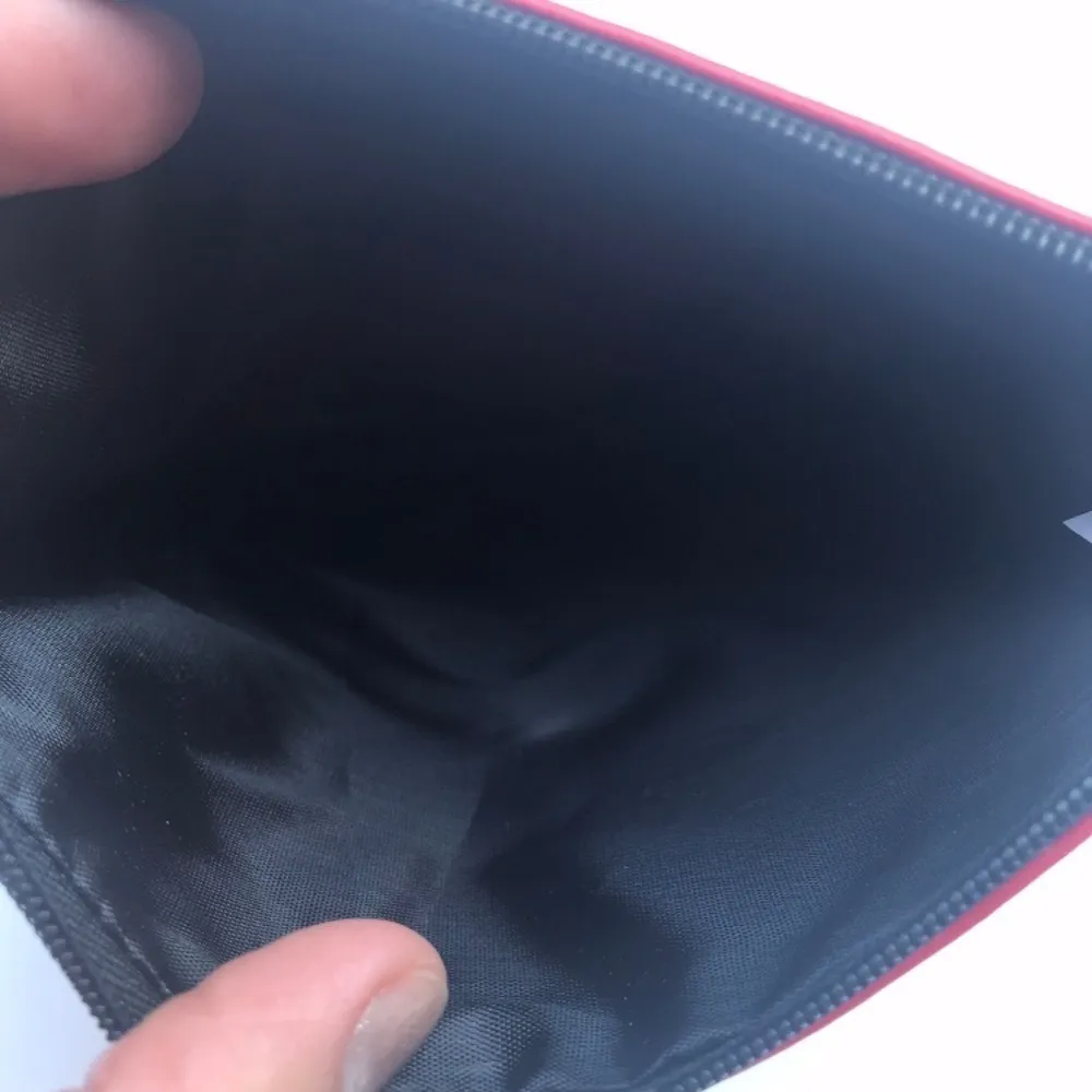 💸Ipsy Pink Masquerade Makeup Bag - Image 4