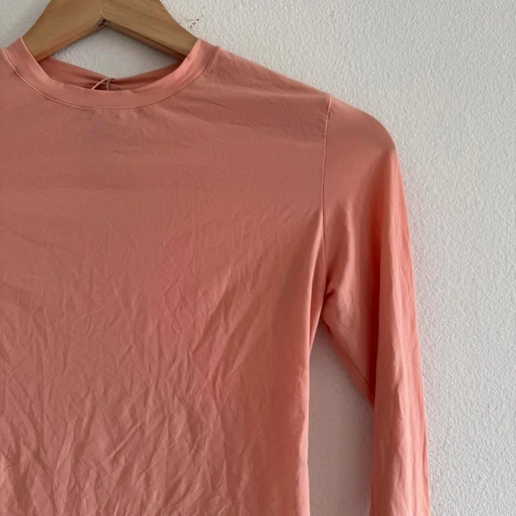 Skims Fits Everybody Long Sleeve T-Shirt in Desert Clay, size small - Image 4