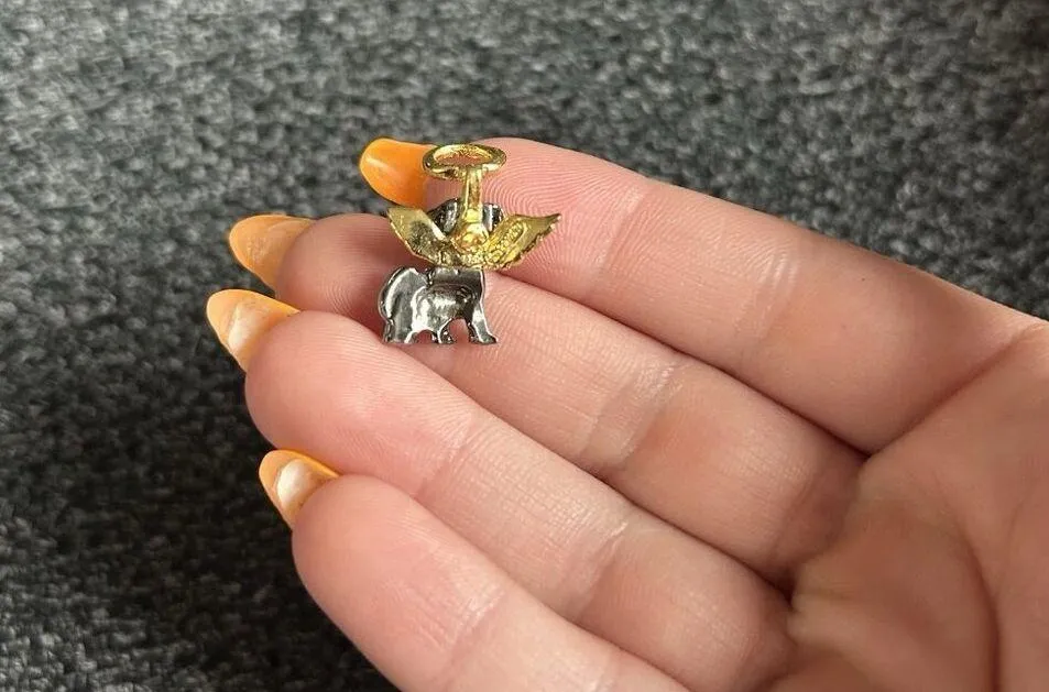 Vintage Camco Dog Angel Gold Tone Halo Wings Lapel Pin Signed Small - Image 3