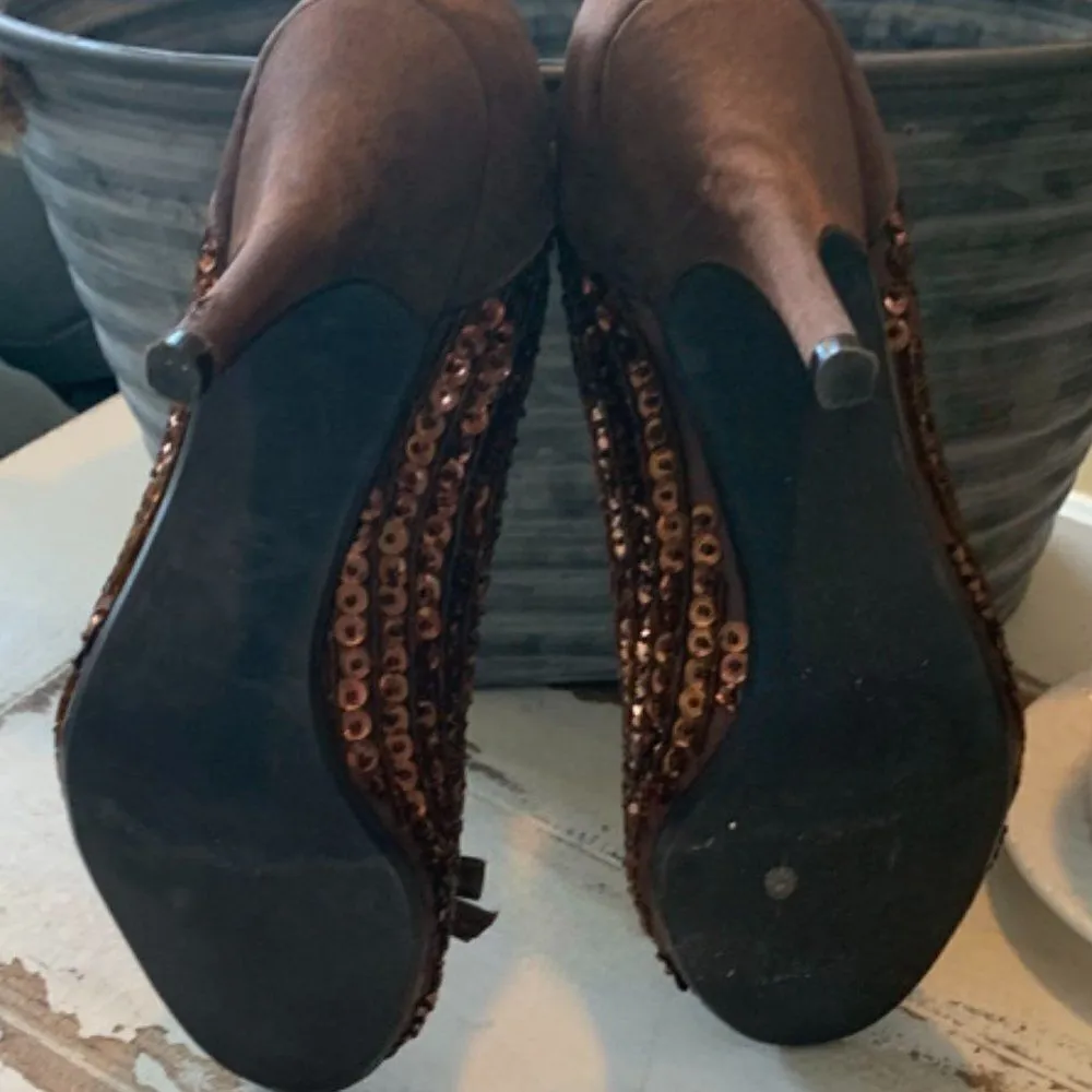 Steve Madden Sequin Fabric Heel - Image 4