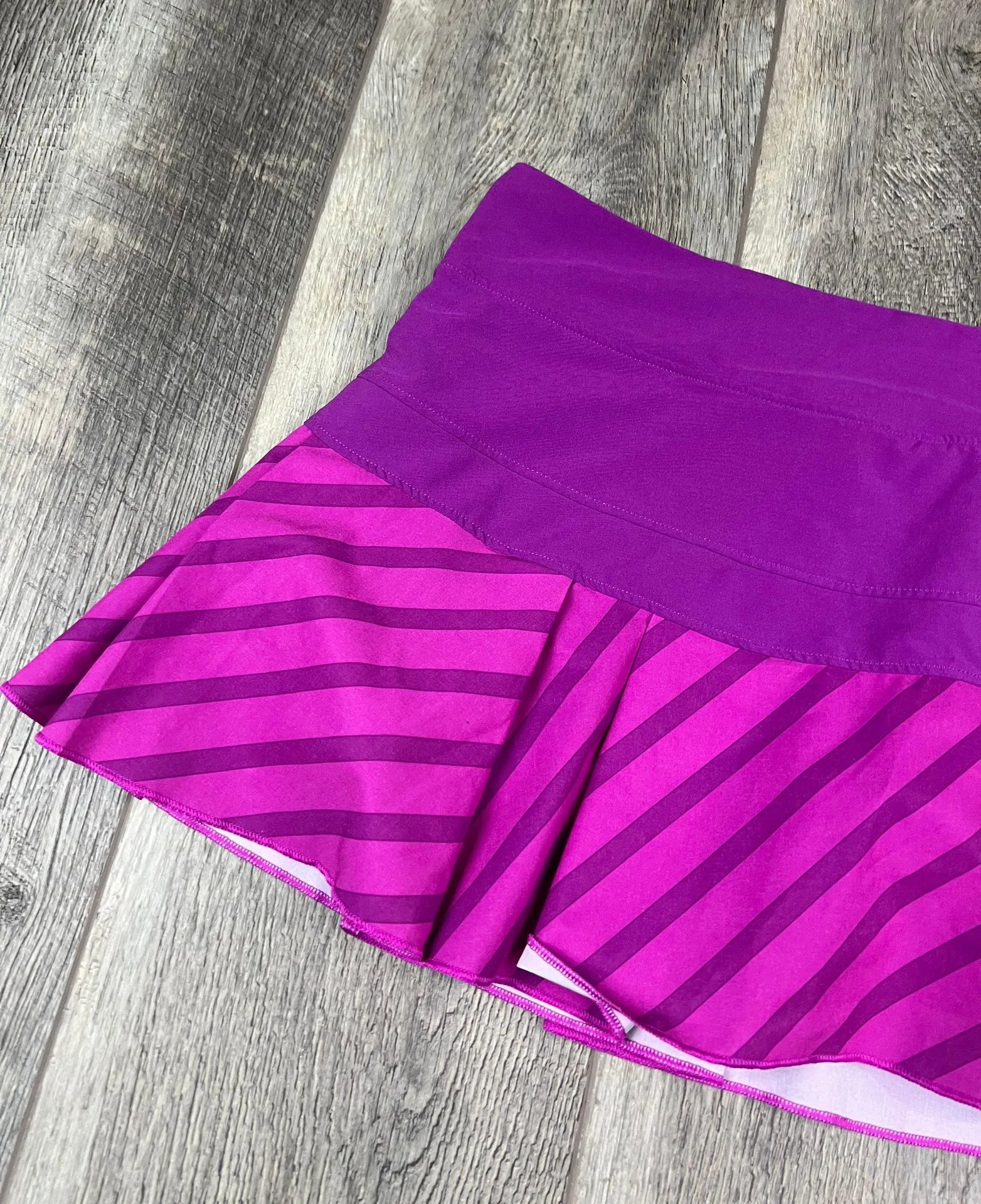 Nike Stripe Magenta Athletic Skirt - Image 2