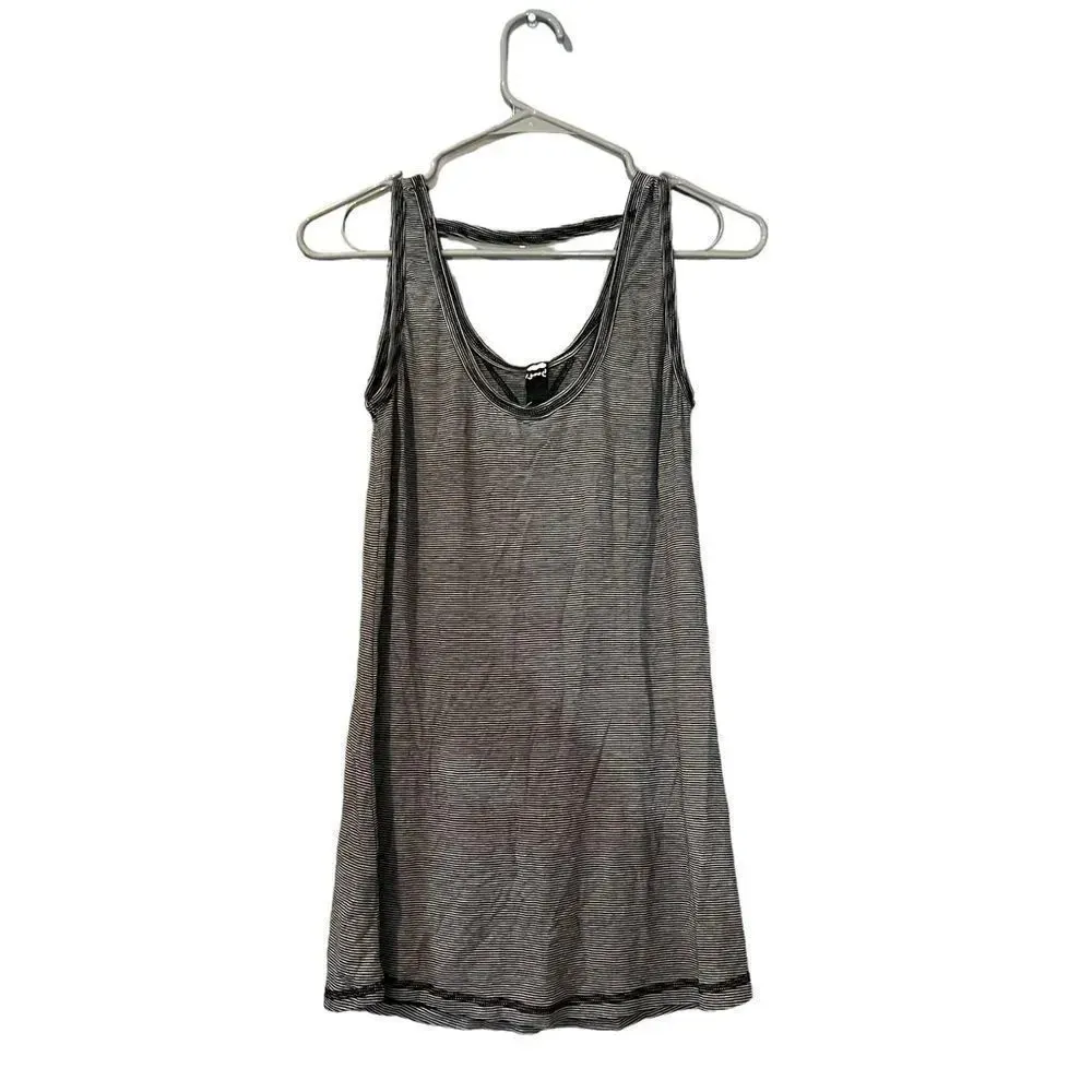 NWT Poof Black‎ and White / Striped Tank Top Size Medium - Image 3