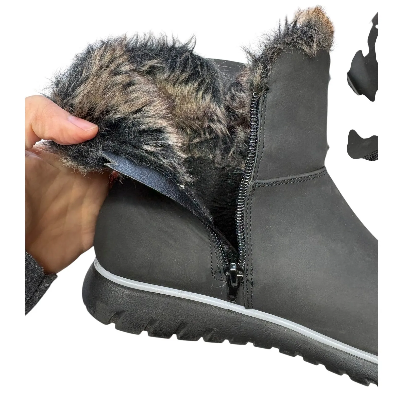 London Fog Women's Whiteout Faux Fur Short Ankle Side Zip Winter Cozy Boots 8 - Image 8