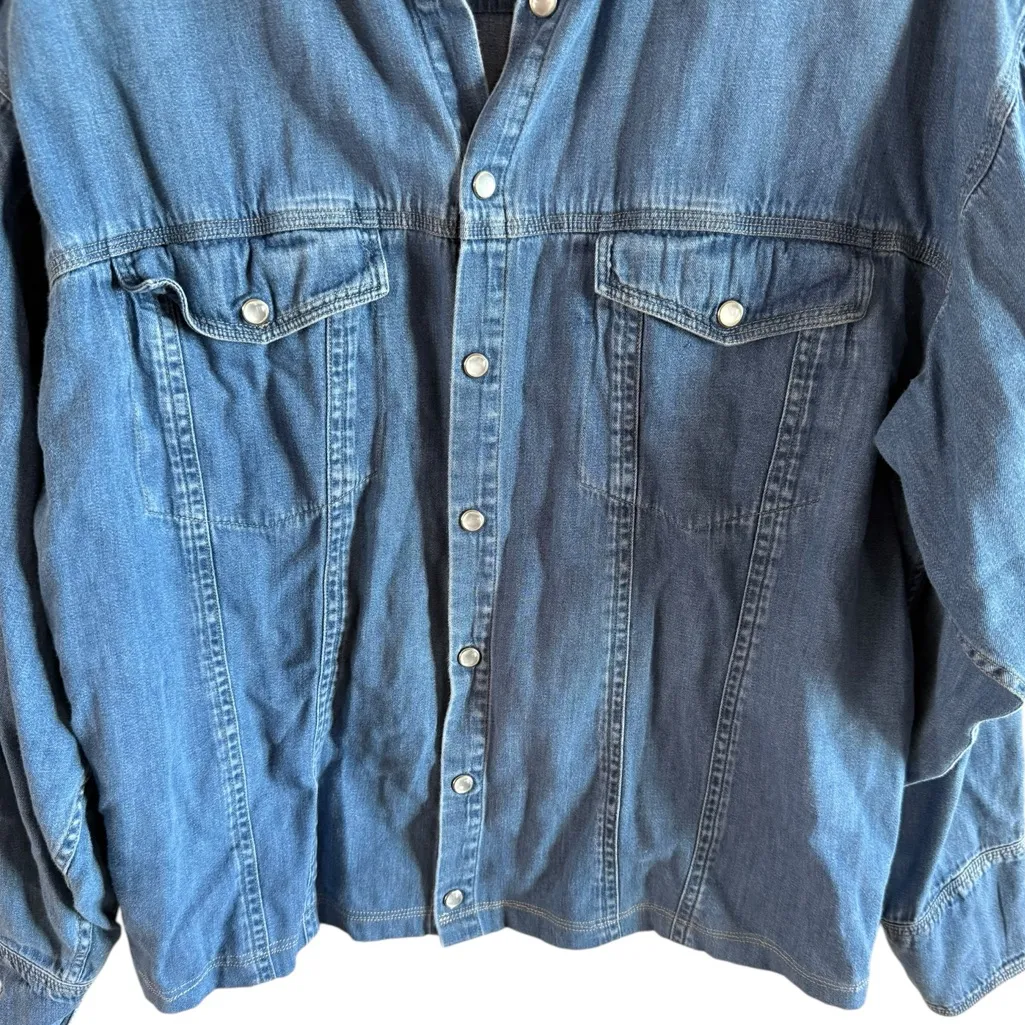 Vtg Liz Wear Women’s Sz 12 (Large) Denim Button Down Shirt Pearl Snap Blue - Image 4