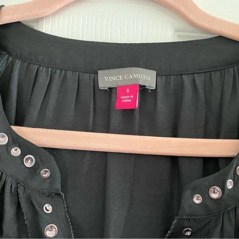 Vince Camuto Stud Trimmed Hammered Satin Blouse Size Small - Image 2