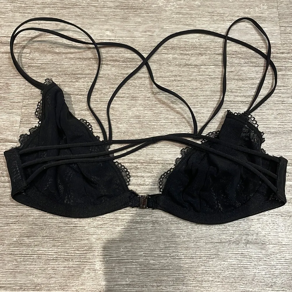 Strappy Back Lace Bralette Size undefined - Image 3