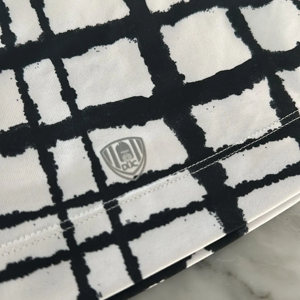 DUC athletic skirt with compression shorts Black and White Skater Mini Skirt Size M - Image 3