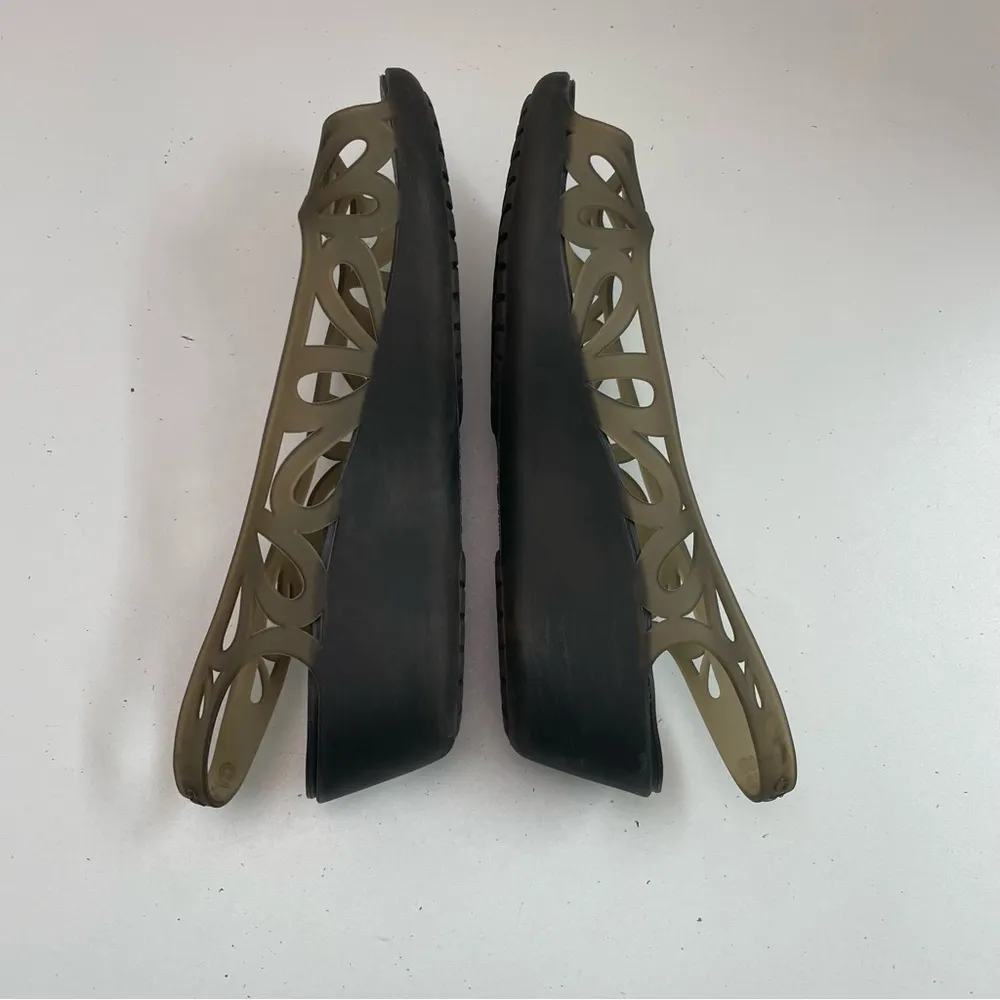 Crocs Sandals Adrina III Mini Wedge Slingback Jellies Cut Out Comfort Grey Taupe - Image 6