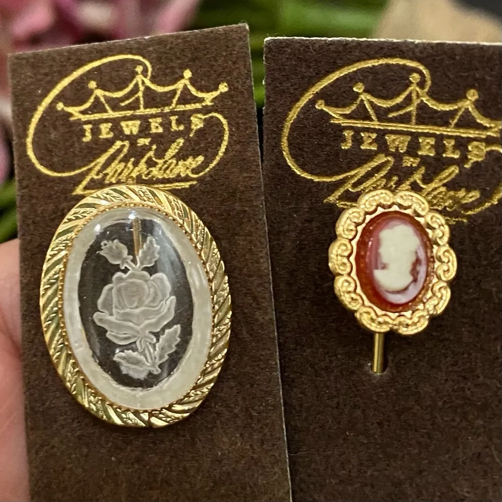 Vintage Jewels Park Lane Rose Flower Intaglio & Mini Victorian Cameo Stick Pins - Image 4