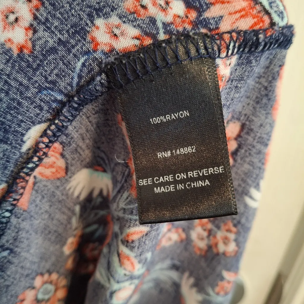 Torrid Sz 1 Floral Navy Blue Dress - Image 11