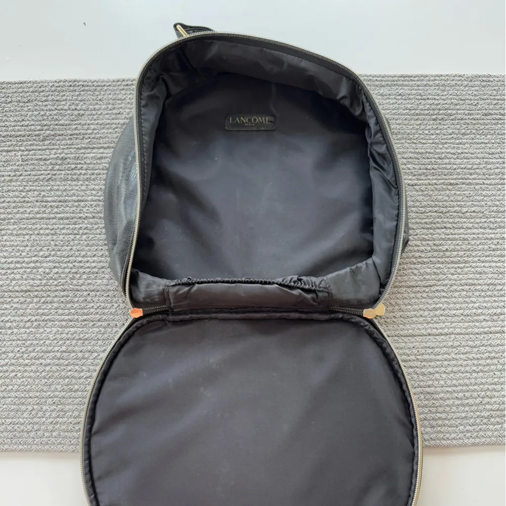 Vintage Lancôme Black Gold Faux Alligator Large Circle Clutch Purse Travel Bag - Image 6