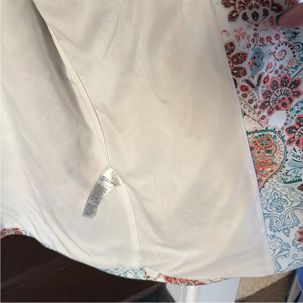 Like New Chicos Floral Twill Jacket Top Size Large - Image 7