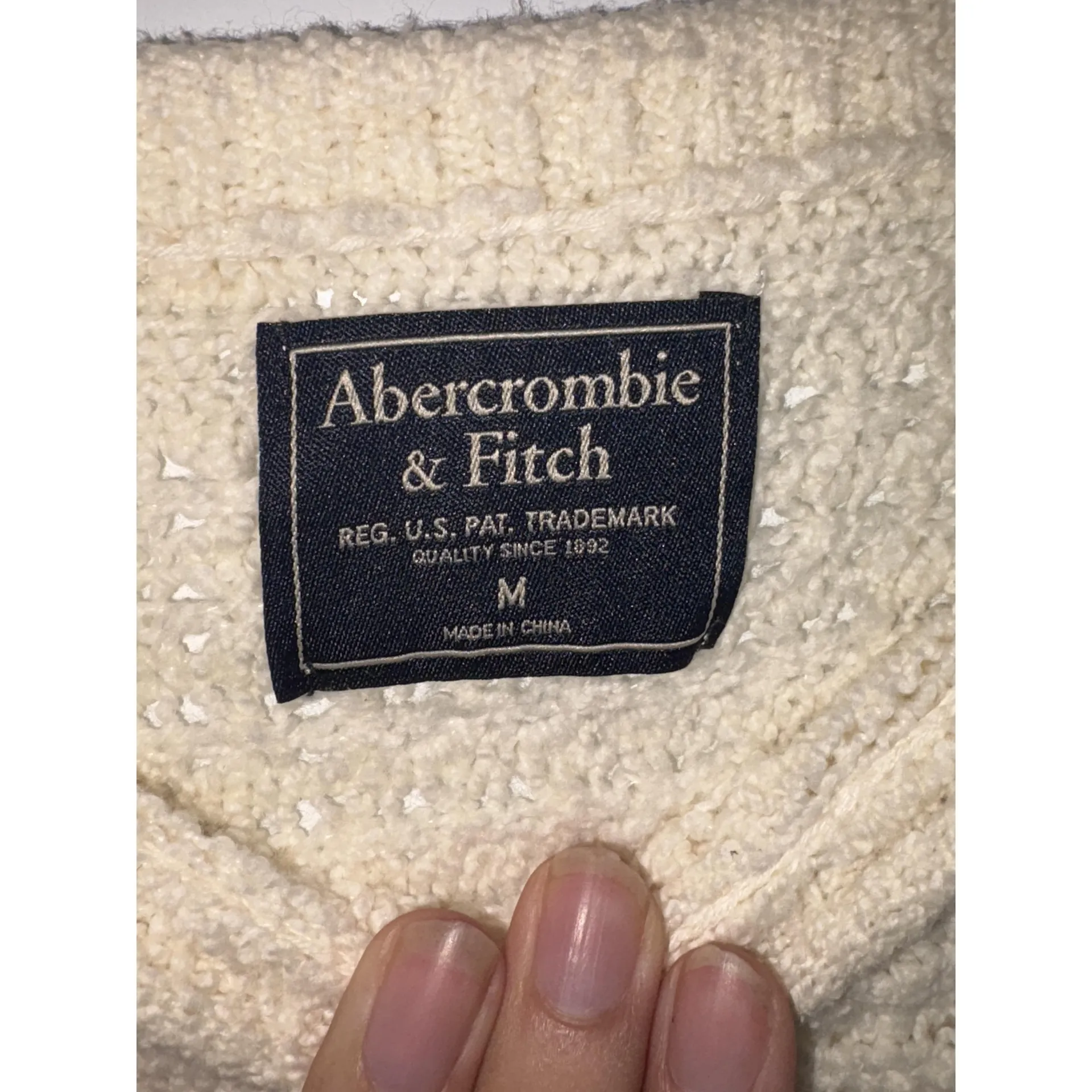 Abercrombie & Fitch Cream Cable Knit Cotton Long Sleeve Scoop Neck Sweater Sz M - Image 3