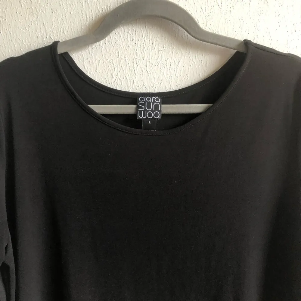 Clara Sun Woo Top Black Ruffle Cuff Half Sleeve Blouse Sz L EUC Size L - Image 3