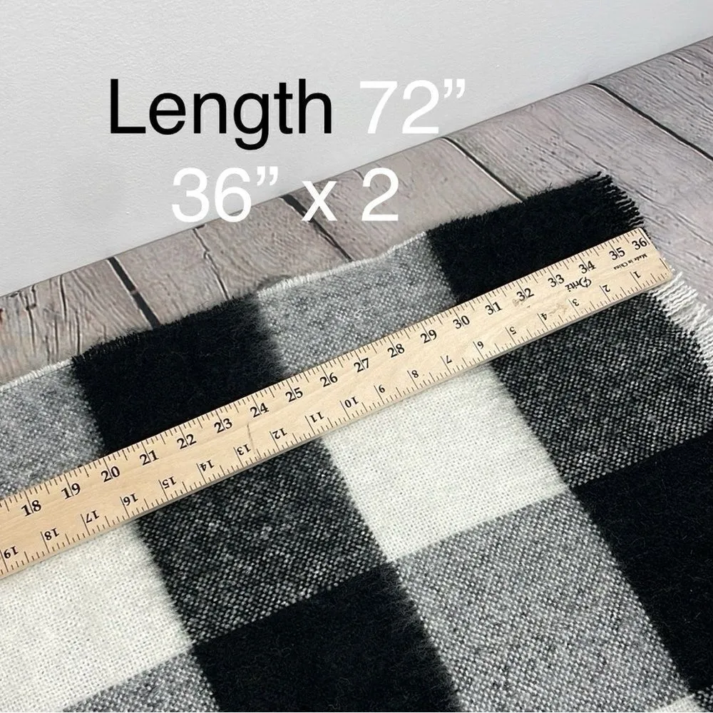 SCARF Chunky Warm Cozy large block plaid rectangular scarf black and white - Image 11
