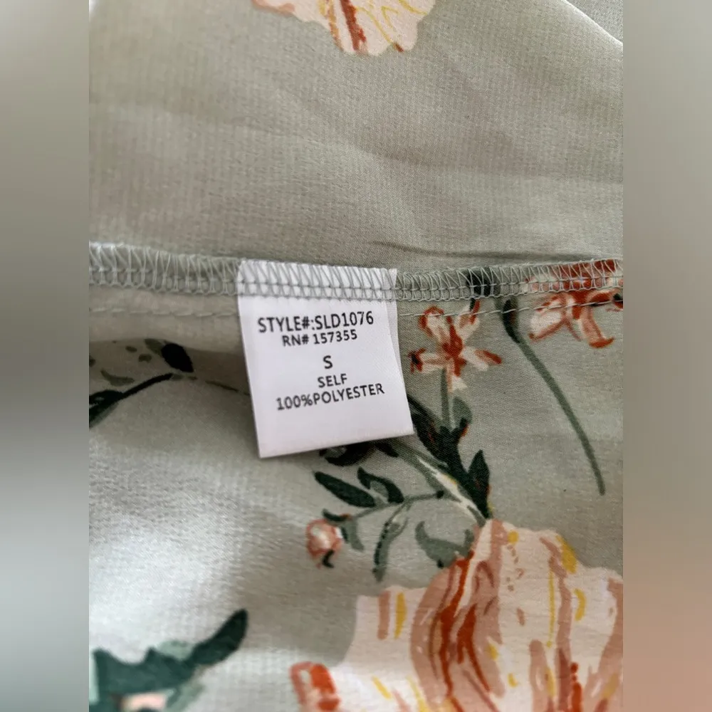 Sweet Lemon Dress Women's Small Sage Floral Sweet Visionaries Halter Open Back Green - Image 6