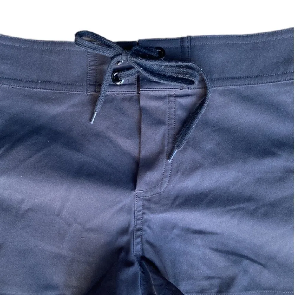 Jag Black Shorts Size Small - Image 2