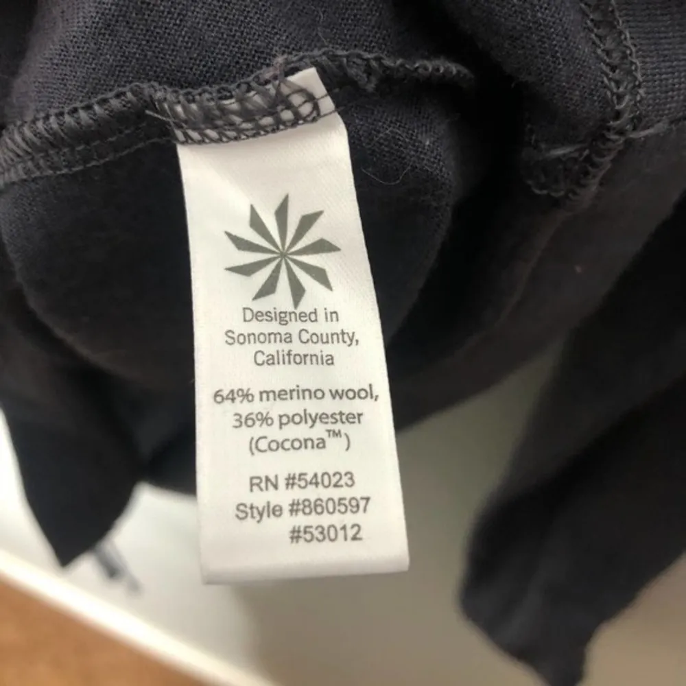 Athleta cinch front tie wool blend t-shirt v-neck - Image 7