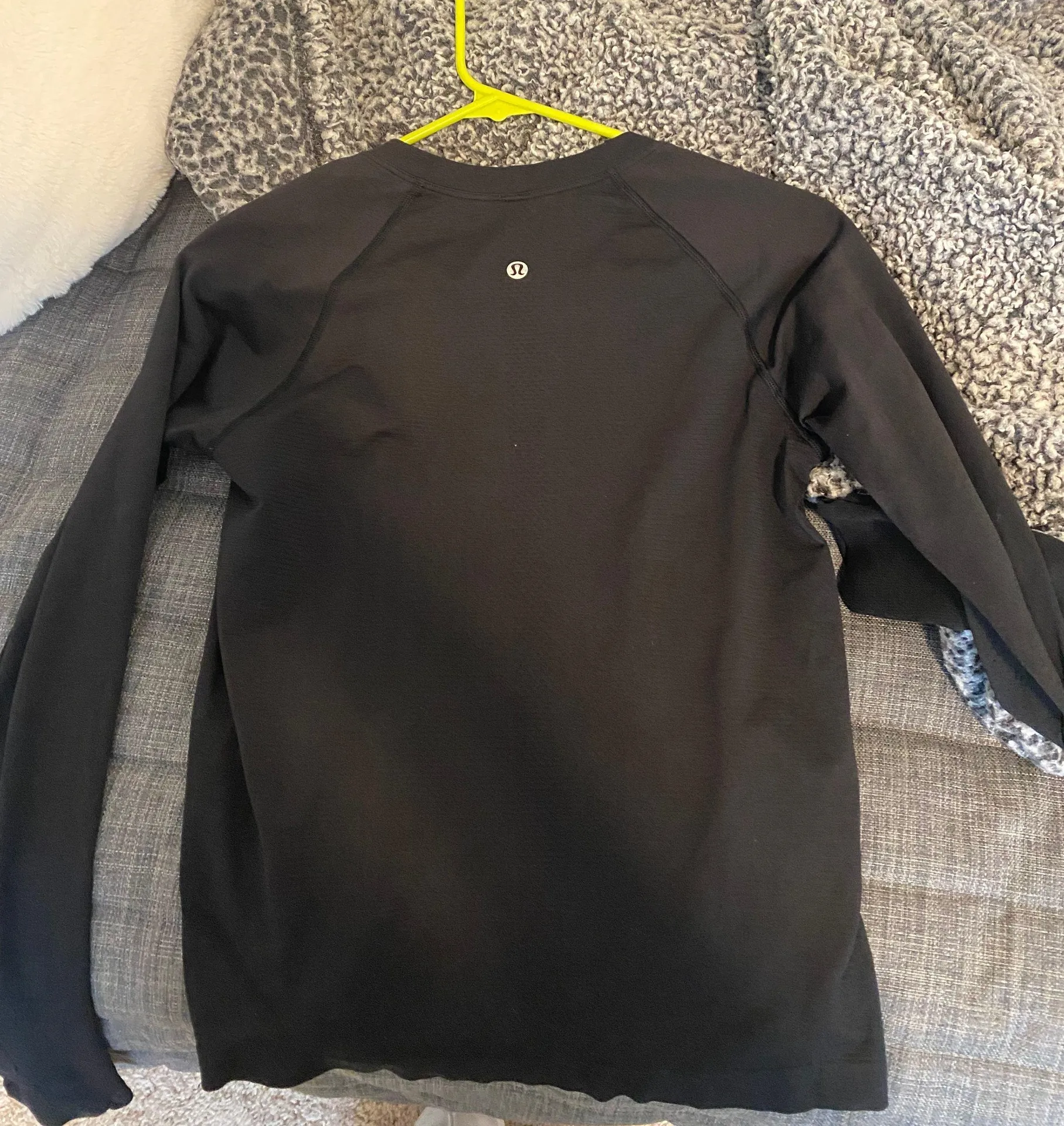 Swiftly Tech Long Sleeve Shirt 2.0 Race Length - Image 3