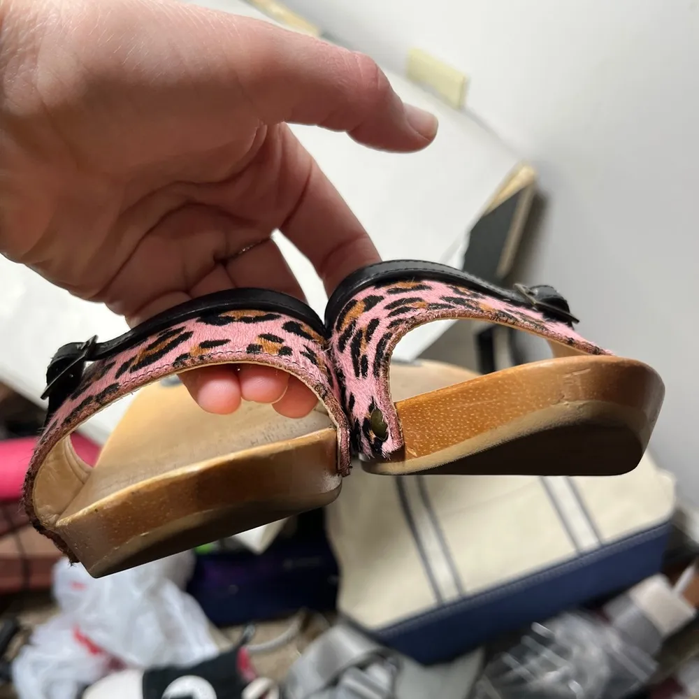 Gianni Bini Christy Leopard Print Calf Hair Wooden Base Slide Kitten Heel Sz 8.5 - Image 4