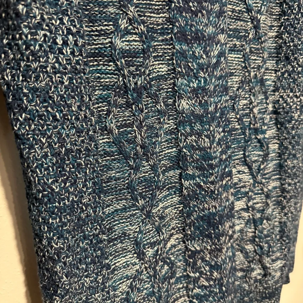 NWT EXPRESS WOMENS KNIT BLUE TURTLENECK SWEATER SIZE SMALL - Image 5