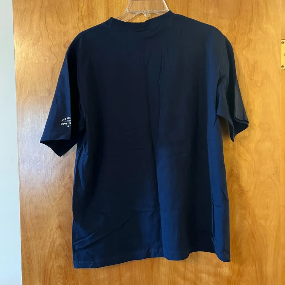 Levi Strauss Two Horse Brand Vintage T-Shirt NWT Medium Levi’s Levis Blue Flag - Image 5