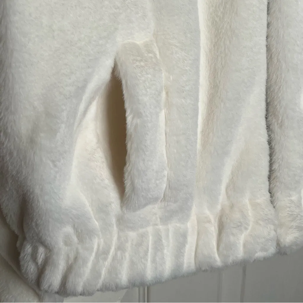 Planet Heart Soft White Faux Fur Fuzzy Hooded Jacket Sz L Zip Up Size L - Image 14