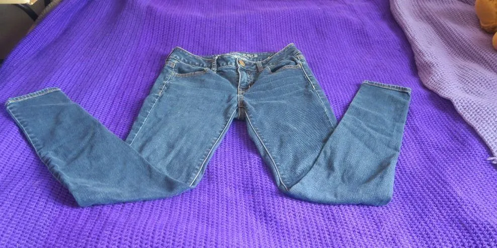 American Eagle Outfitters super stretch jegging jeans in dark wash blue size 2. - Image 9