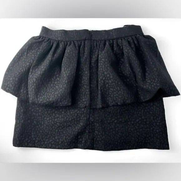 NWT ZARA‎ BLACK JACQUARD MINI SKIRT High waist Size M Waist 27 - Image 2