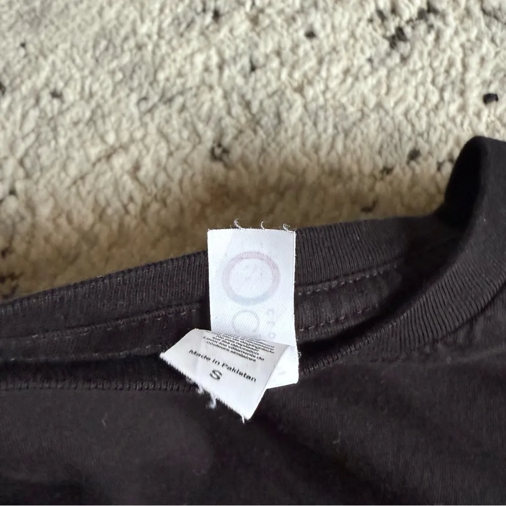 Naughty B🌴tch Crop Tee Black - Image 4