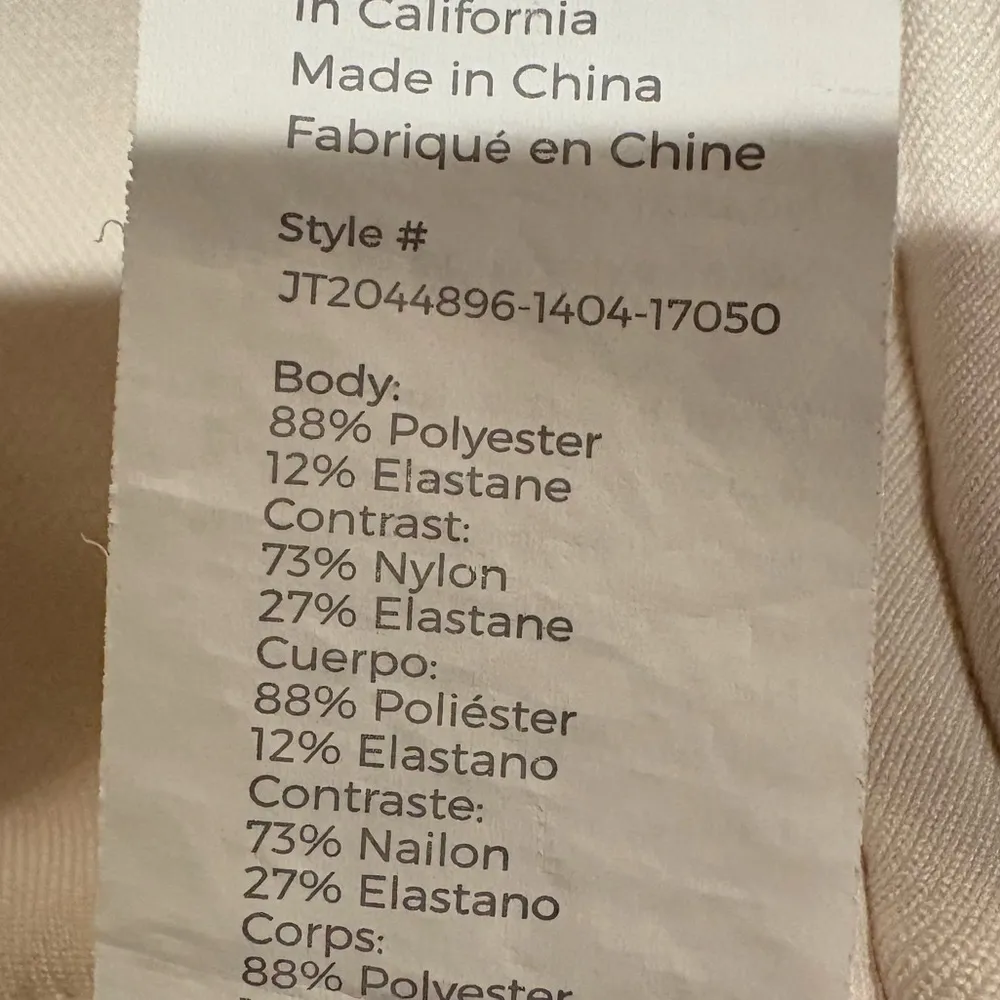 Fabletics  Cream Performance Jacket women’s - Image 11