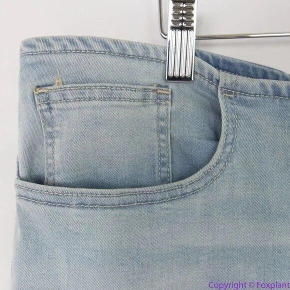 NEW Free People We the Free flare jeans Curvy fit light‎ wash, size 35 - Image 12