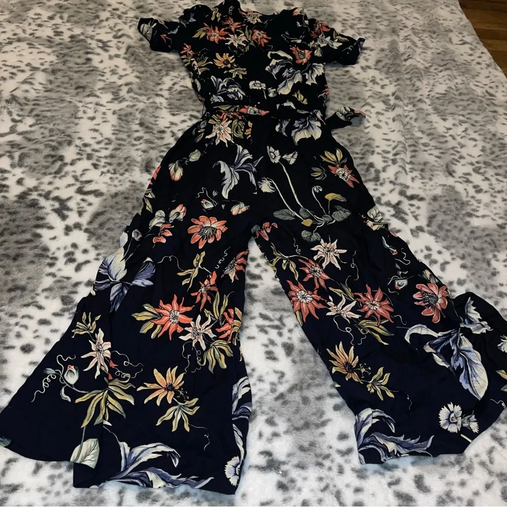 Ann Taylor  Floral Jumpsuit - Image 12