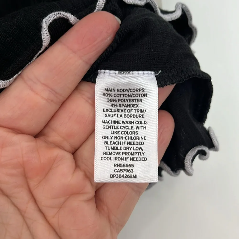 New BP Medium 90s Ribbed V-Neck Short Sleeve Lettuce Hem Baby Tee Crop Top - Image 11