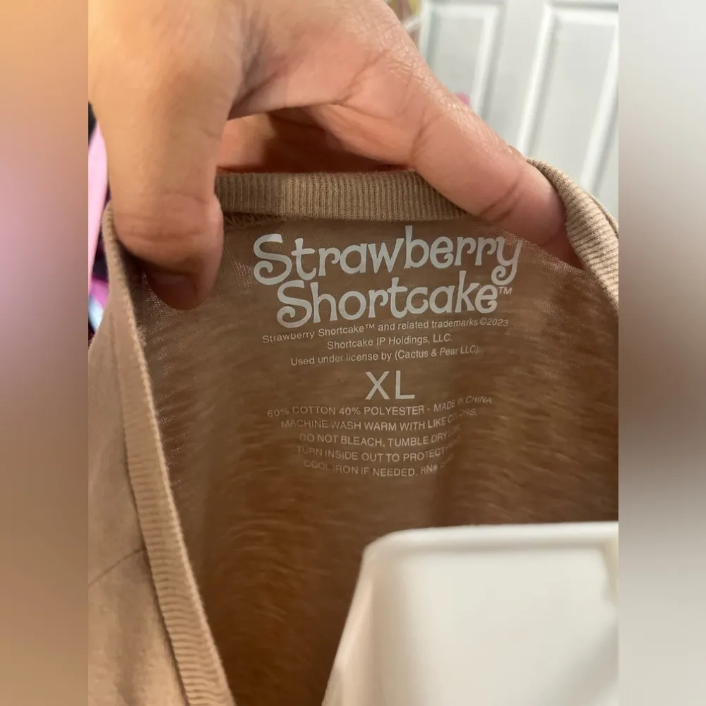 Strawberry shortcake tee Tan Size XL - Image 7