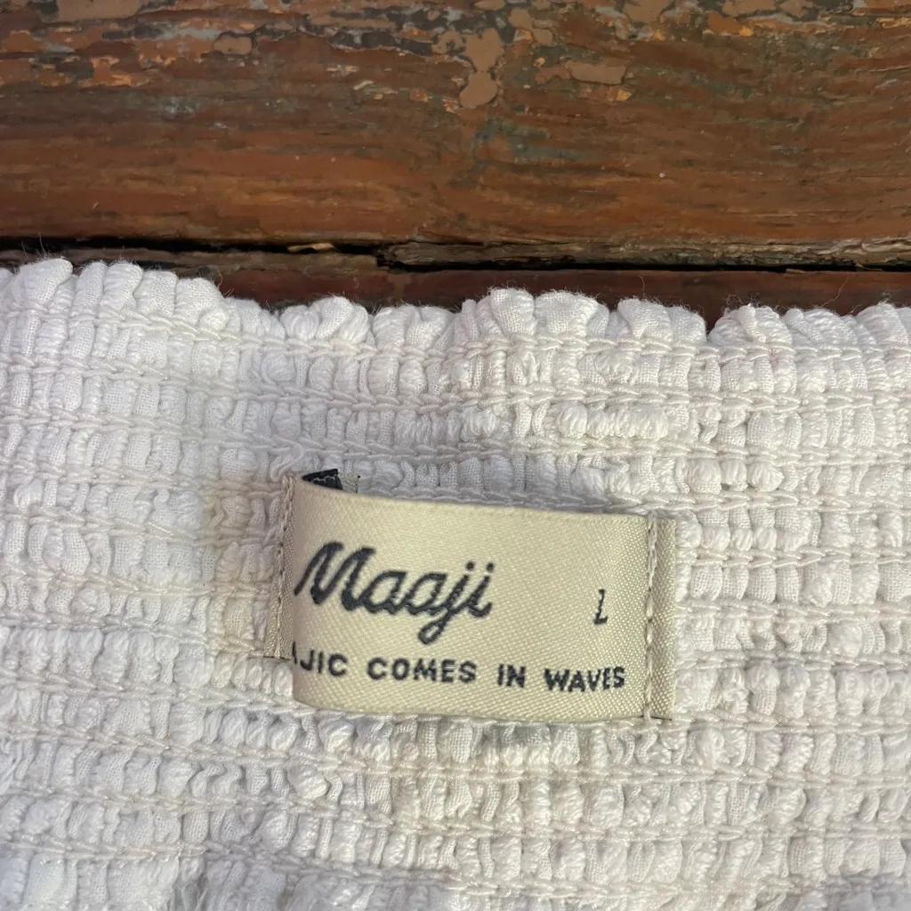 Maaji Tammy White Embroidery Beach Shorts Pull On Drawstring Pockets - Sz L 💚🎀 - Image 10