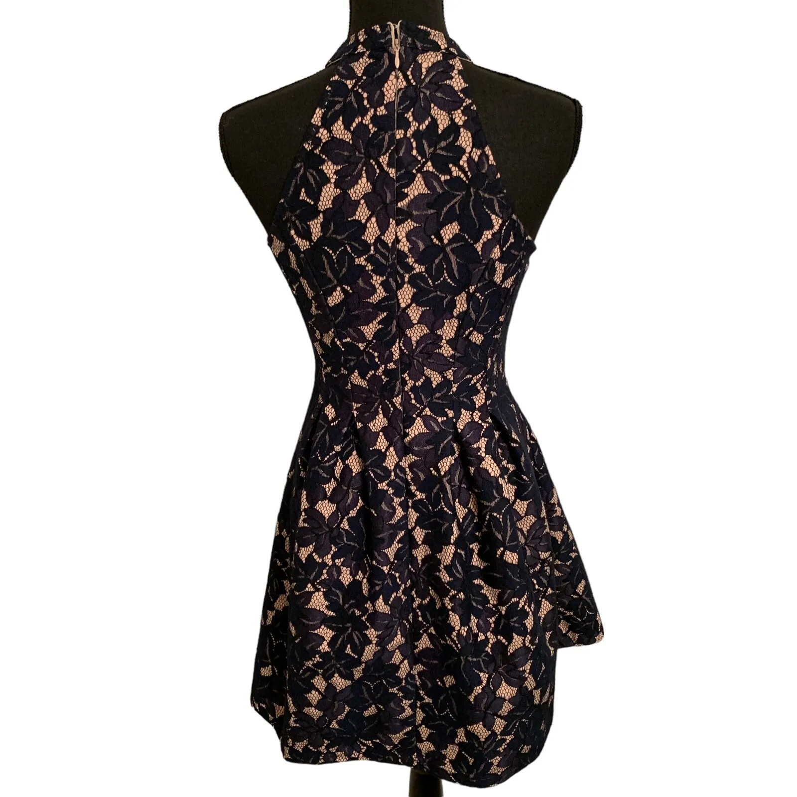 NWT‎ - ALTAR'D STATE Women's Navy Beige HALTER TOP FIT AND FLARE DRESS - S - Image 2