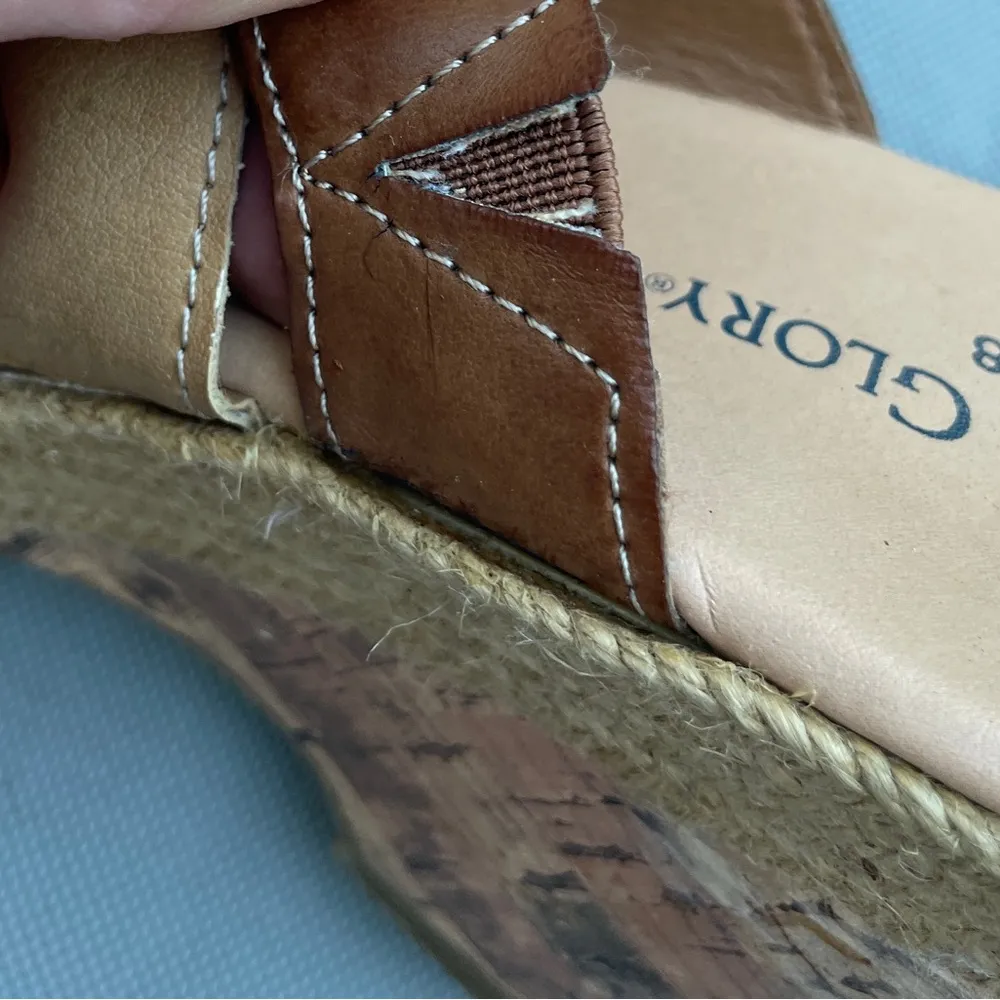 Women’s Faded Glory Brown And Tan OpenToe Wedge Heel Sandals With Cork Heel - Image 4