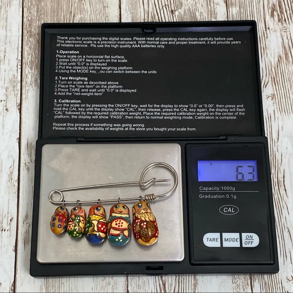 Vintage Nesting Doll Russian Doll Brooch Pin - Image 8