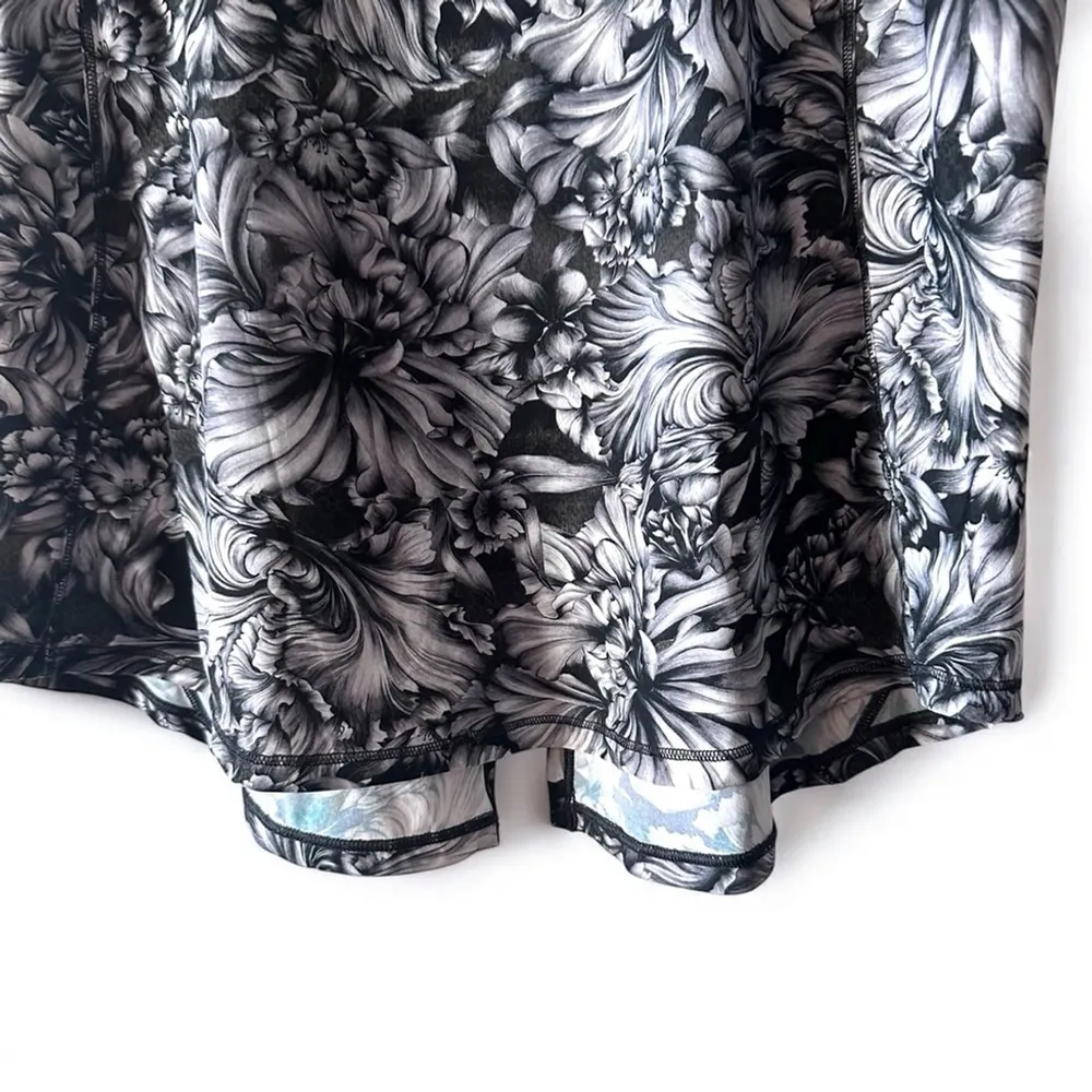 Lululemon Wild Tank Floral Black White Mesh Back Tie Open Split – Size 12 - Image 5