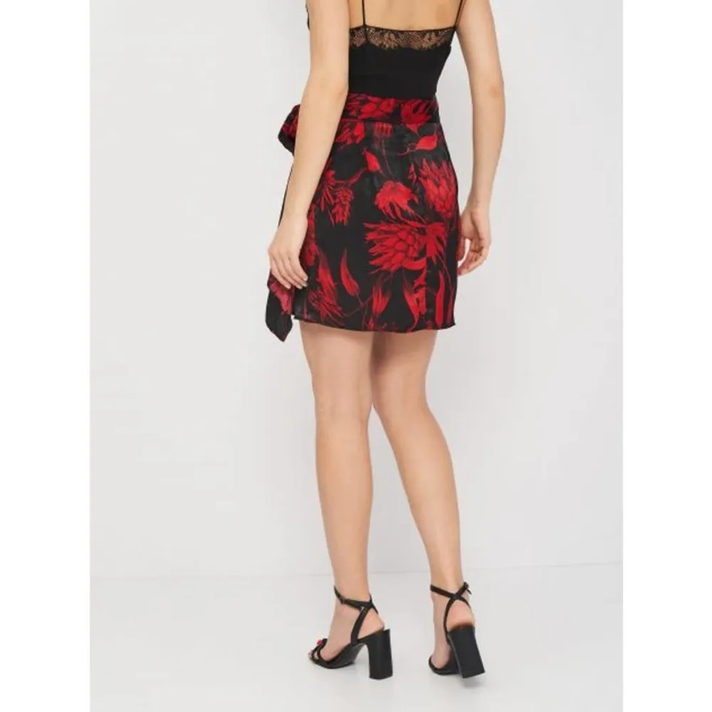Zara silky satin mini  faux wrap side bow tie black red floral skirt XS NWT - Image 3