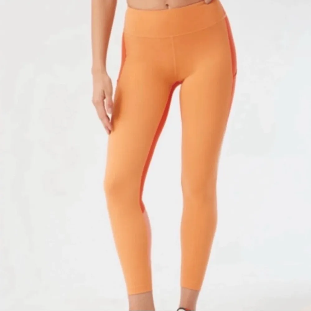 Outdoor Voices Sunstone/Paprika Peach SuperForm Zoom 7/8 Leggings Size Small - Image 2