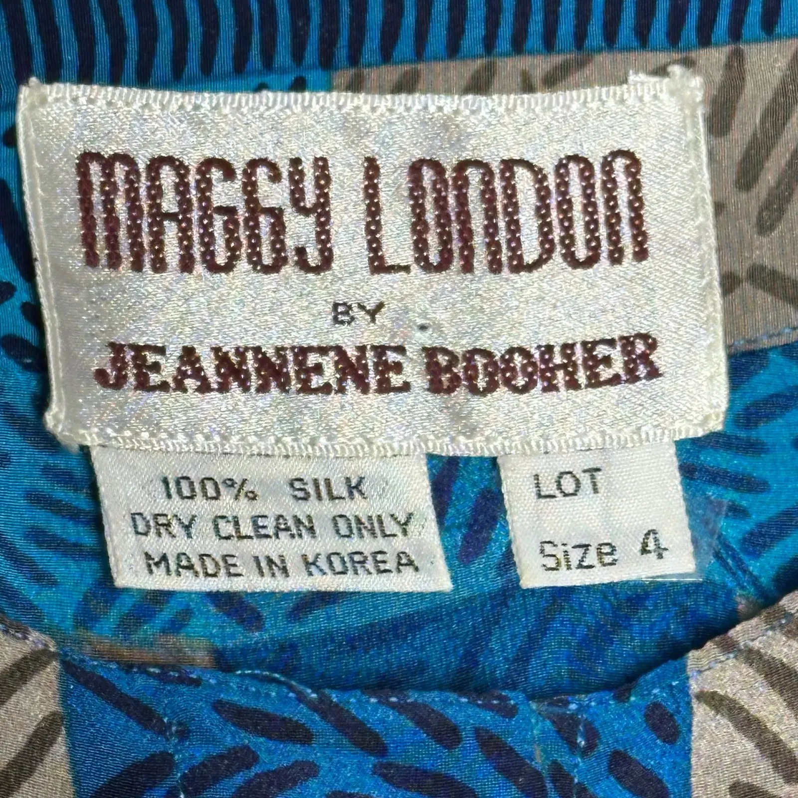 Maggy London by Jeannene Booher Silk Abstract Print Long Sleeve Blouse Size 4 - Image 3