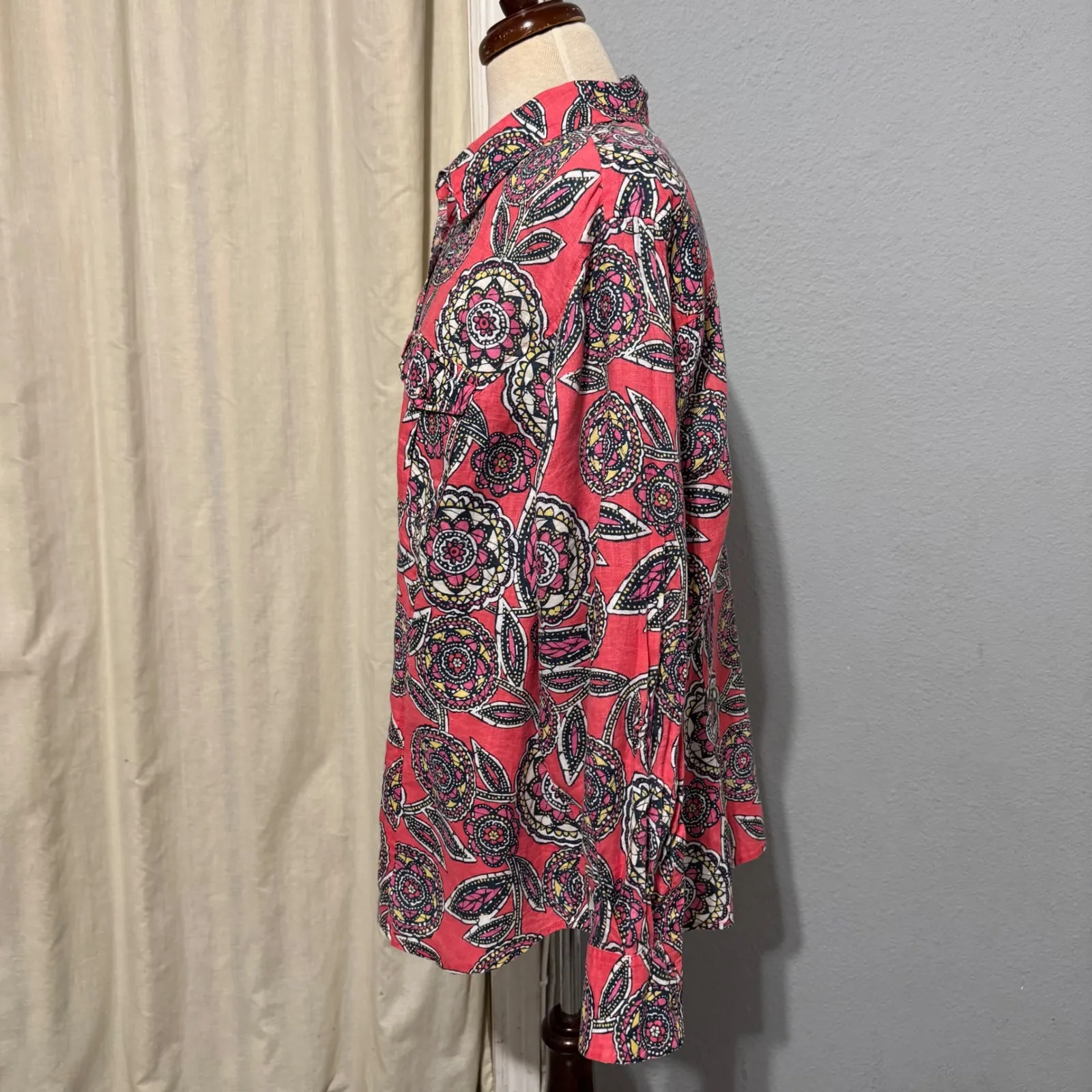 Charter Club Woman Coral Floral Paisley Print 100% Linen Button Down Shirt 18W - Image 4