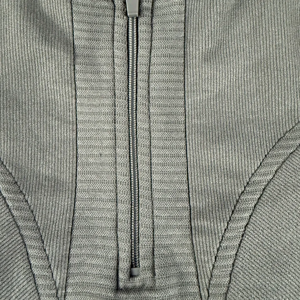 Gray/Green Sleeveless Zip - Image 5