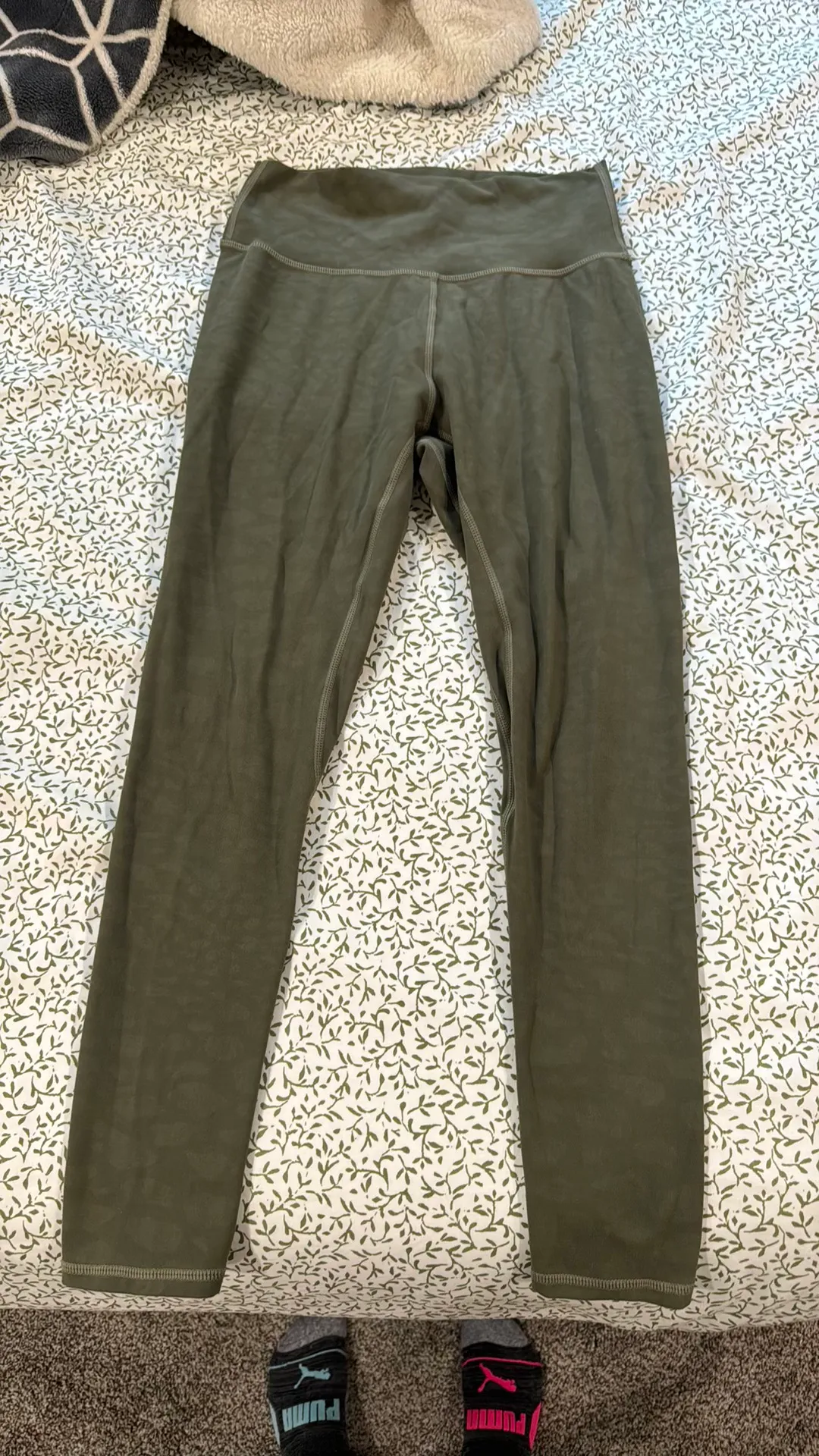 Amazon Olive Green Leggings - Image 2