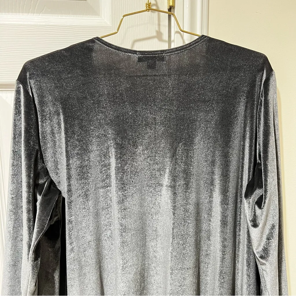 Velvet Lularoe Size Large Grey Velvet Sarah Cardigan Long Duster With Pockets - Image 4