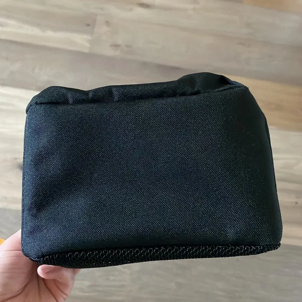 Adidas Santiago Insulated Lunch Bag New - Image 10