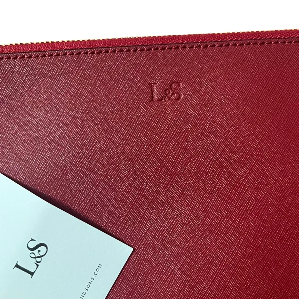 Lo & Sons NWT Large Saffiano Pouch Red Gold Hardware Clutch 9x6.5 - Image 5