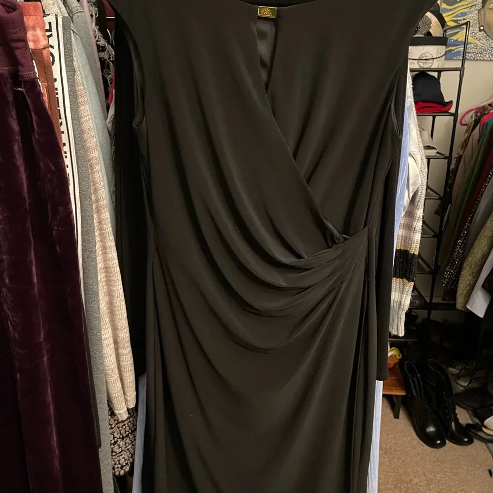 Ralph Lauren Black Gathered Cocktail Dress with Keyhole Neckline~ Size 12 - Image 7
